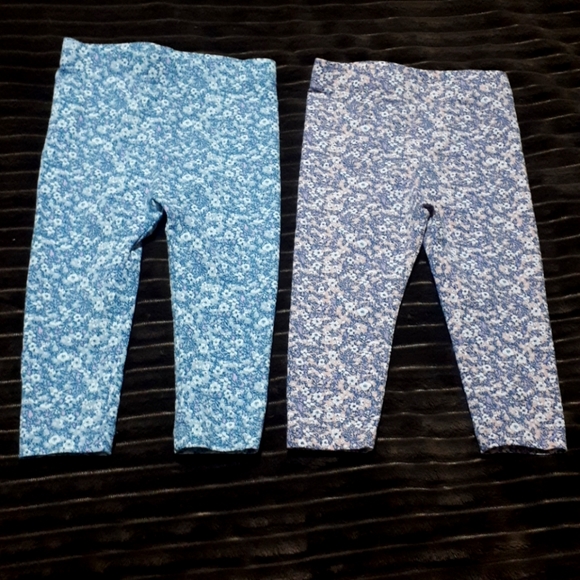 Size 12-18M. 2 Pairs of Floral Leggings - Picture 1 of 6